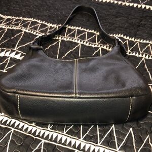 Giani Bernini Black Genuine pebbled leather shoulder bag